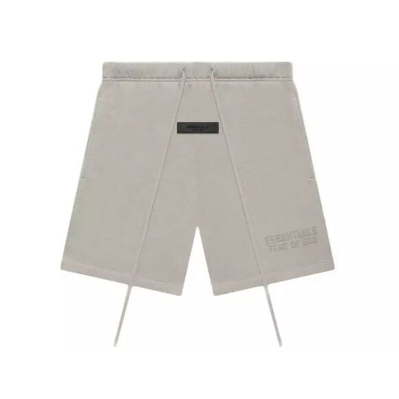 fear of god essentials fw22 sweatshorts FOG-FW22-119 Smoke 
Brand new in bag - Picture 1 of 2